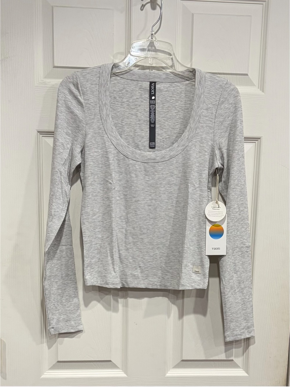 Vuori Women's XL Long Sleeve Pose Scoop Tee White Heather Grey NWT Rib Knit